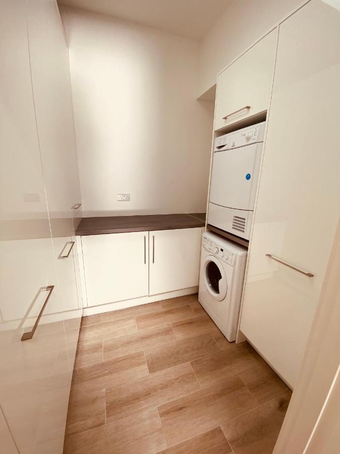 Apt 4 - Silver Spruce Apartment Киларни Екстериор снимка